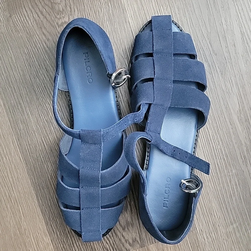 Fisherman Sandals by Pilcro - Picture 6 of 11